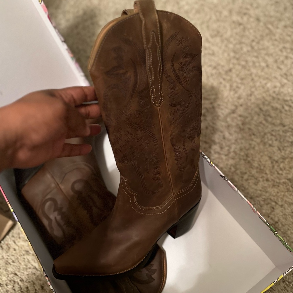 Jeffrey Campbell - Picture 6 of 6